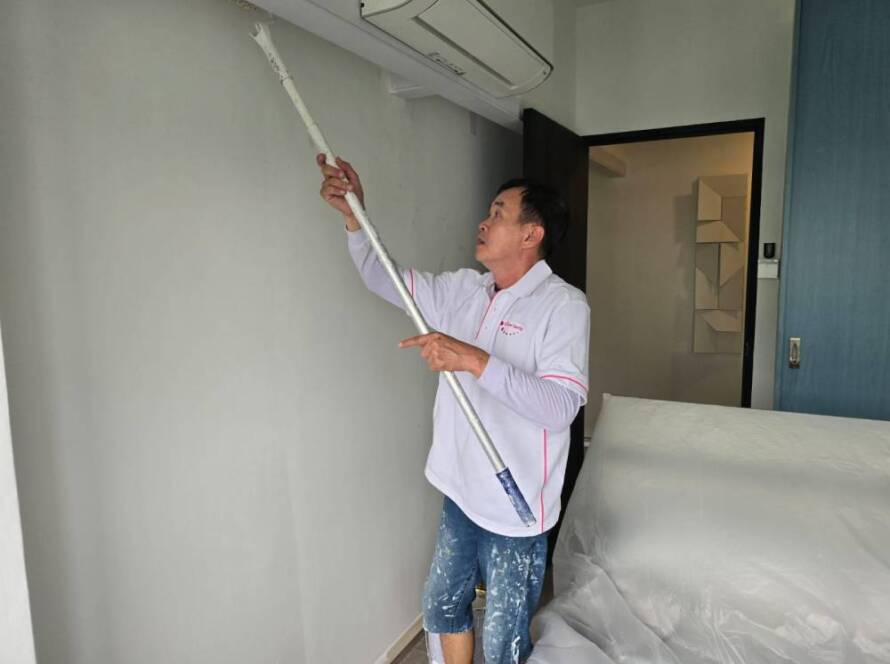 painting contractors singapore providing house painting services